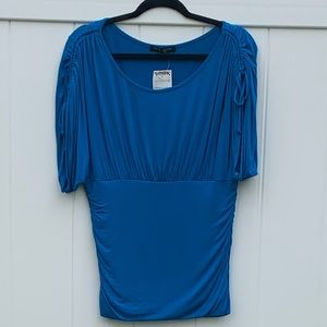Short-sleeve silky blouse